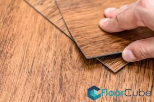floor-thickness-8-tips-on-choosing-the-right-vinyl-flooring-for-installation-vinyl-floor-installation-long-form-floorcube-singapore