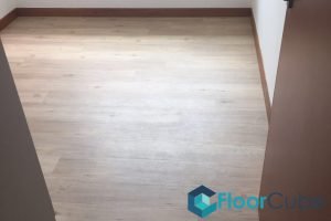 installed-vinyl-flooring-9-benefits-of-vinyl-flooring-installation-long-form-floorcube-singapore
