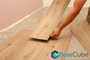 placing-vinyl-board-professional-vs-diy-vinyl-floor-installation-which-is-right-for-you-vinyl-flooring-installation-floorcube-singapore