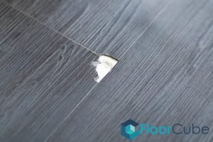 potential-errors-professional-vs-diy-vinyl-floor-installation-which-is-right-for-you-vinyl-flooring-installation-floorcube-singapore