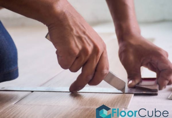 featured-step-by-step-guide-to-diy-vinyl-flooring-installation-vinyl-flooring-floorcube-singapore